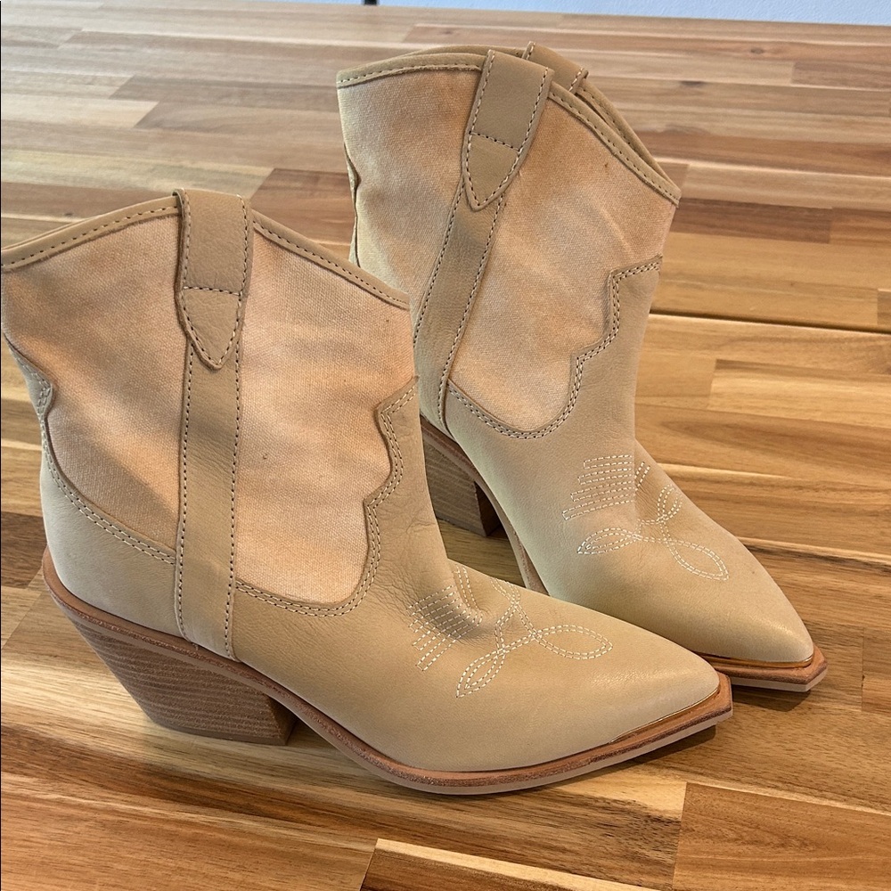 Tan Western Dolce Vita Heeled Ankle Boots